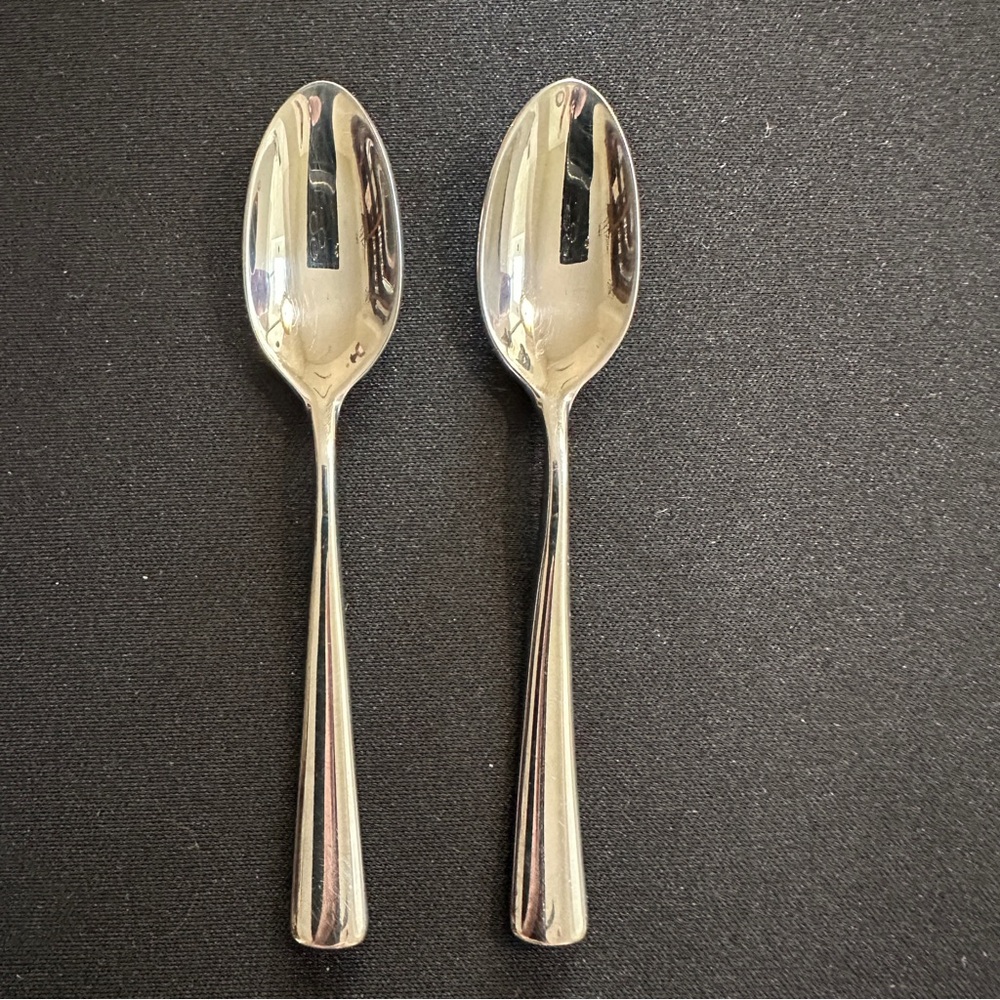 Christofle Demitasse, Condiment, Expresso Spoons S/S Glossy 4”